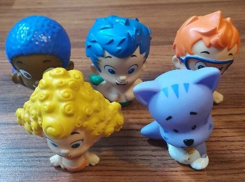 Nickelodeon Bubble Guppies Bath & Pool Squirter Toy Figure Collection Lot of 5 Cover