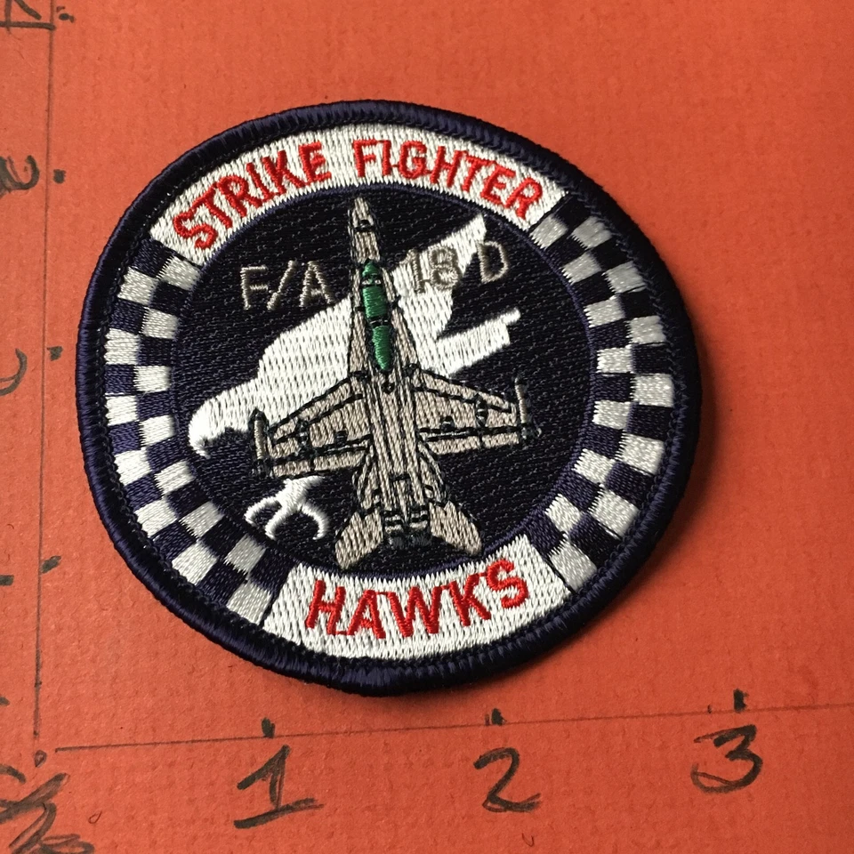 Parche USMC VMFA (AW)-533 STRIKE FIGHTER HAWKS F/A 18 D 27/02/23 Foto 1 de 1