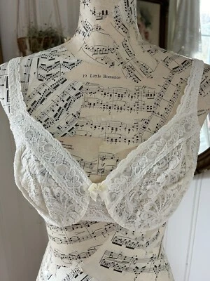 De Colección Sujetador Warner’s 38B Encaje Encantadores Sin Forro Con Aros Nylon Todo Encaje Marfil ¡Nuevo! Foto 1 de 4