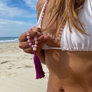 UNIVERSAL LOVE MALA BEADS Yoga Necklace: Rose Quartz, Rhodochrosite - Bild 1 von 3