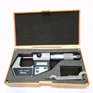 Mitutoyo Digimatic Outside Micrometer 293-401 MDC-25 0-25mm 0.001mm Japan AE1714 - Picture 1 of 20