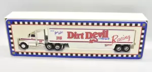 Kenny Wallace Signature Autograph 1:64 Dirt Devil Bush Grand National Hauler - Picture 1 of 7