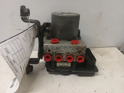 Anti-Lock Brake ABS Pump from 2007 GMC Yukon XL 1500 4 Wheel ABS 11941870 - Image 1 of 4