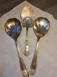 Servizio antico pezzi placcato argento 3 - Foto 1 di 4