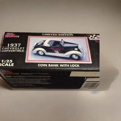 Chevrolet Convertible Bank 1:25 Die Cast Dale Earnhardt Racing Champions 1937 Foto 1 de 2