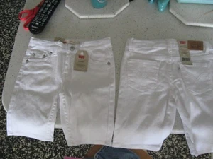 LEVIS Girl's Bermuda or Shorty Short, All Sizes, Ramie/Cottn/Elastan - Picture 1 of 6