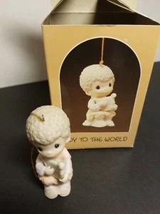 * Precious Moments - E5388 JOY TO THE WORLD ORNAMENT - Bild 1 von 4