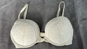 Victoria’s Secret Very Sexy Multi Way Lace 32C Bra Ivory Tan EUC 377617-E2N - Picture 1 of 8