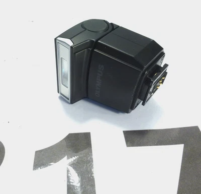 Olympus FL-LM3 Flash Camera for OM-D E-M1 Mark II refm - Image 1 of 4
