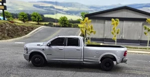 1/64 Greenlight 2021 Dodge RAM 3500 Limited Night Edition Dually BILLET SILVER - Picture 1 of 5