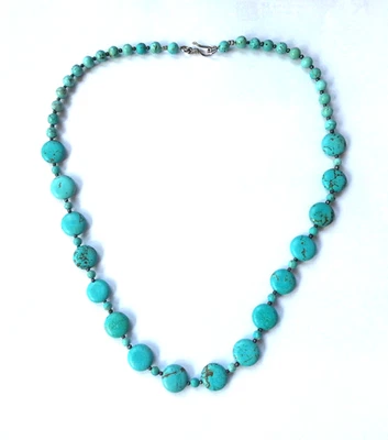 Wunderschöne Türkiskette Collier aus Buttons + Kugeln aus Türkisen, 49 cm lang - Bild 1 von 4