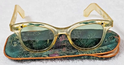 Gafas de sol WILLSON ojo de gato pintadas a mano lentes verdes vintage años 50 EE. UU. + estuche floral Foto 1 de 4