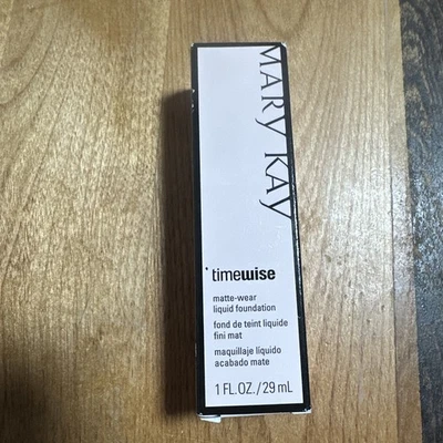 Base líquida Mary Kay Timewise MATTE WEAR MARFIL 1 038750 1 fl oz nueva en caja como nueva en caja Foto 1 de 4