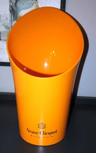 EXC VEUVE CLICQUOT CHAMPAGNE 15" ORANGE ACRYLIC PLASTIC ICE BUCKET MAGNUM - Picture 1 of 4