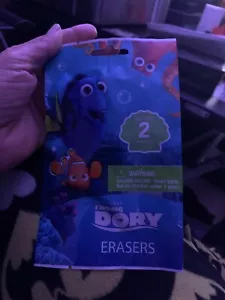 Disney Finding Dory Nemo 1er-Pack enthält 2 Radierer Blindtasche - versiegelt neu - Bild 1 von 2