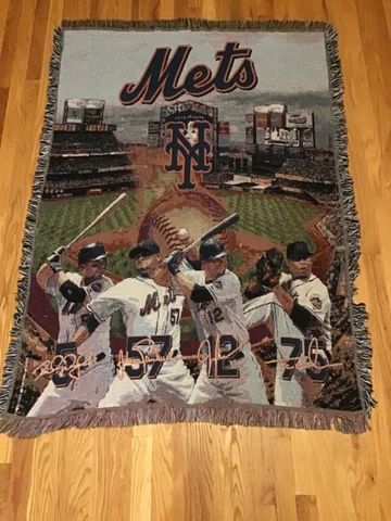 NY METS CITIFIELD THROW 60”=x 42”'Blanket in Very Good Condition Cover