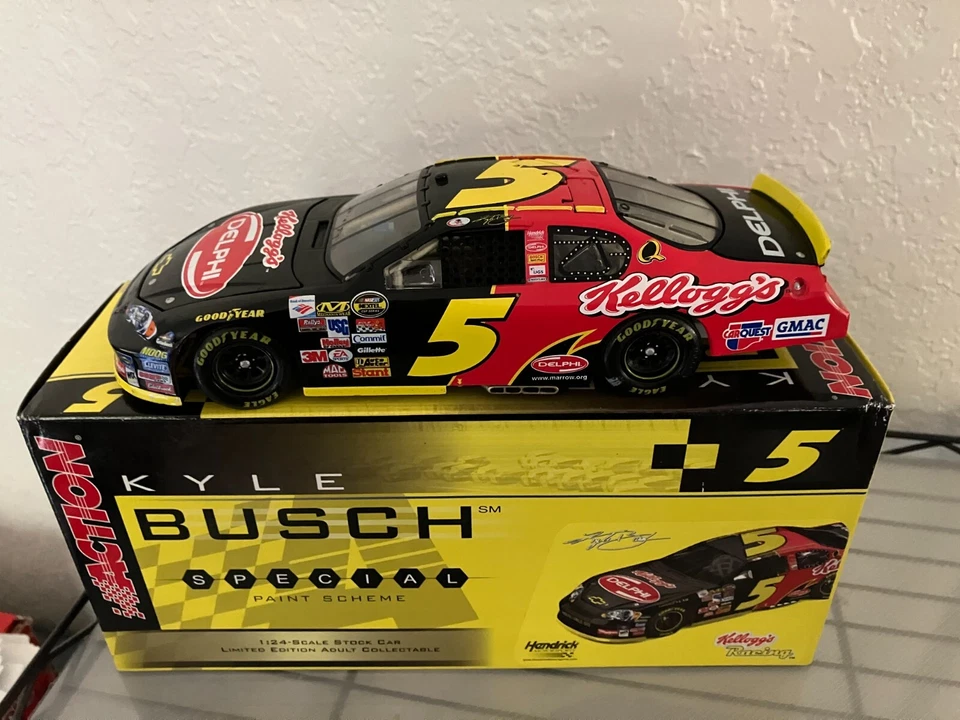 Kyle Busch 2006 #5 1:24 Delphi Monte Carlo Foto 1 de 1