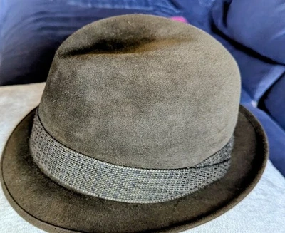 Sombrero Derby Stetson Brown fieltro Royal Deluxe Gun Club 1100, talla 7 1/4 Foto 1 de 4