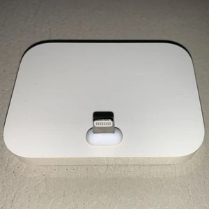 Genuine Original Apple iPhone Lightning Dock Charging Base A1605 White - Picture 1 of 3