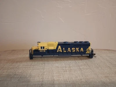 N Scale - Bachman 24023 - Shell for EMD GP40 - Alaska #3018 - Image 1 of 4