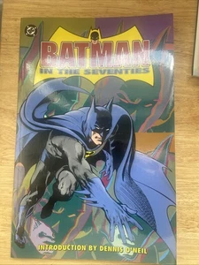 Batman en los años setenta TPB DC 1999 primera impresión comercio de bolsillo Dennis O'Neil - Imagen 1 de 2