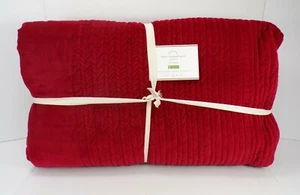 Pottery Barn Velvet Channel Quilt Full Queen Ruby Red #9855 - Picture 1 of 5