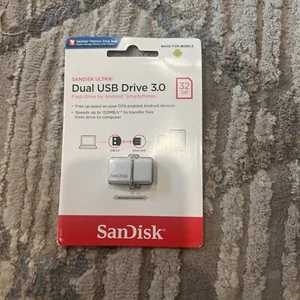 SanDisk 32GB Ultra Dual USB 3.0 Flash Drive for Android Smartphones NEW - Picture 1 of 2
