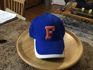Florida Gators NCAA Twin Enterprises Flex Fit Cap S/M NWT Free Ship Blue/White - Picture 1 of 7