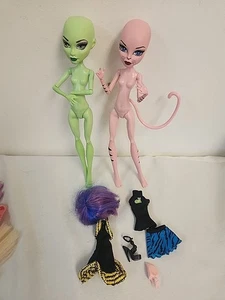 Monster High Create A Monster Doll Cat & Witch Dolls (2) Tail Wig Clothing - Picture 1 of 7