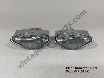 Clear 2x Indicator Lights Mercedes 220SE 280SE 3.5 220SE W111 W108 W109 W112 - Image 1 of 3