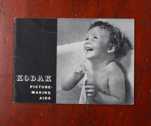 AYUDAS PARA HACER FOTOS KODAK, 1937, 32 PÁGINAS/plazas/215855 - Imagen 1 de 1