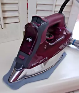 Rowenta Steam Pro 1800 vatios apagado automático - anti cal ~ anti goteo ~ hecho en Alemania rojo - Imagen 1 de 6