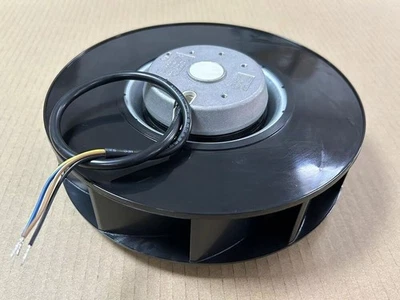 1 PCS Fan R2E220-AE86-12 AC 230V 85W 4 Wire Centrifugal fan - Image 1 of 3