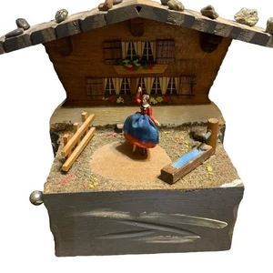 Reuge Music  Box Switzerland Little Log Cabin Swiss Musical Movement Serenade - Picture 1 of 10