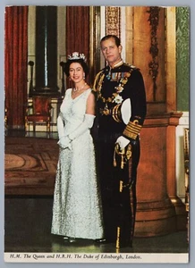 HM The Queen HRH The Duke of Edinburgh Music Room Buckingham London postcard-DX - Picture 1 of 2