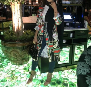 Holiday Floral Oriental Tie Waist Wrap Midi Kimono Red Geen Black Satin Size 8 - Picture 1 of 3