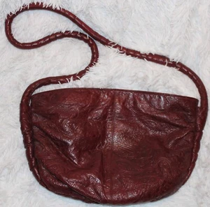 Vintage Schultertasche burgunderrot geprägt Paisley Echtleder  - Bild 1 von 11