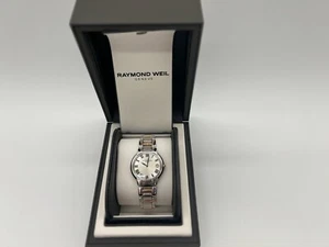 Luxury Raymond Weil Jasmine 35mm Silver Dial Women's Quartz Watch 5235-S5-01659 - Picture 1 of 7
