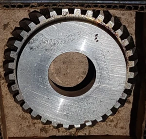 Gear skiving shaper cutter 11 NDP 9.2044 DP 18 deg NPA 33 deg 12'HA 33T D+F .225 - Imagen 1 de 2
