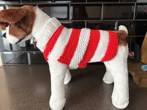 Rot-weißer Hundepullover - Größe S (15-16" Brustumfang) - Hand Made With Love 🐾 🐾❤️ - Bild 1 von 6