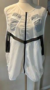 Nike Run Division Pinnacle Running Vest Rain Packable Men's Size XL - Picture 1 of 8