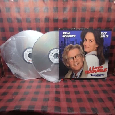 I Love Trouble (1994, Laserdisc, 2 Discs) Julia Roberts Nick Nolte  - Image 1 of 4