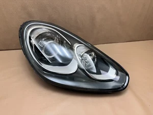 2015-2018 Porsche Cayenne Right Passenger Side Xenon AFS OEM Insurance Quality - Picture 1 of 10