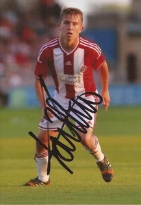 SHEFFIELD UNITED: LOUIS REED SIGNED 6x4 ACTION PHOTO+COA - Picture 1 of 1