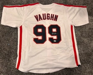 Charlie Sheen Autographed Signed Major League Wild Thing Jersey Beckett BAS  - Picture 1 of 5