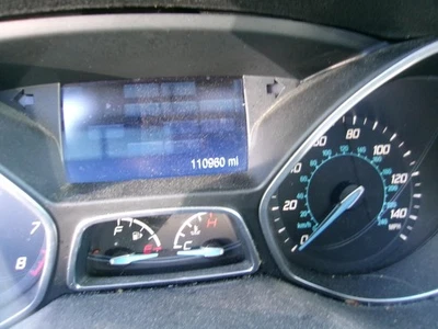 Vidrio delantero derecho usado para puerta delantera se adapta a: Ford Focus 2014 delantero derecho grado A Foto 1 de 4