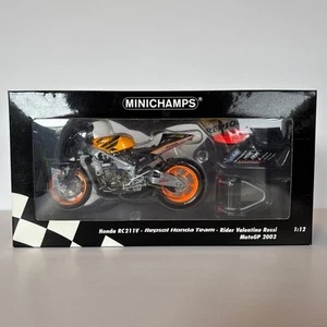 MINICHAMPS 1:12 VALENTINO ROSSI 2003 REPSOL HONDA 122 037146 - Picture 1 of 15