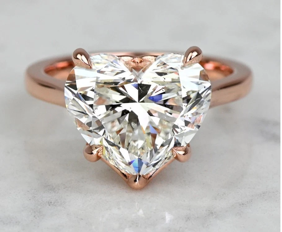 Обручальное или обручальное кольцо с муассанитом огранки сердце 4 карата покрытие розовым золотом 14 карат - Изображение 1 из 1
