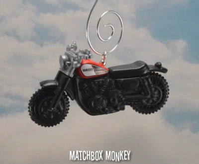 Yamaha SCR 950 Dirt bike Motorcycle Bolt Motor Scrambler Christmas Ornament 1/64 - Image 1 of 4
