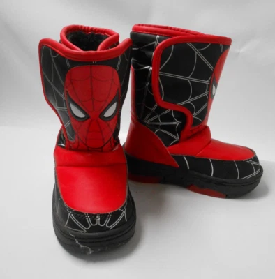 Marvel Spiderman Niños Talla 6 Invierno Botas de Nieve Gancho y Lazo PU Rojo Negro Foto 1 de 4